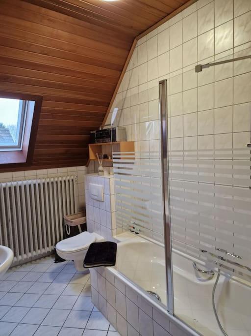 Hell Und Gemuetlich, Ca. 60qm. Apartment